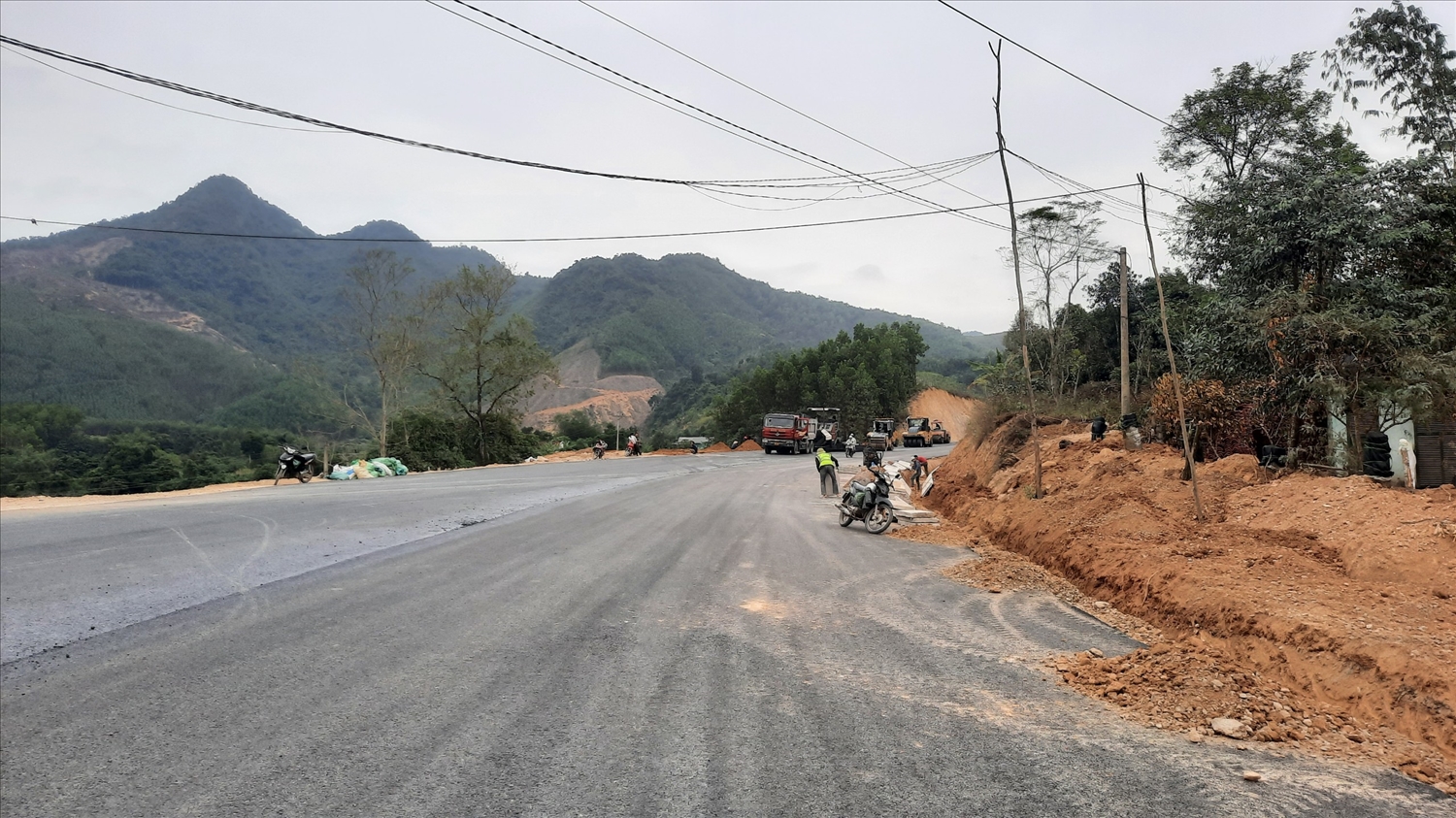Những con đường tạo sắc diện mới cho xã vùng cao Đồng Lâm
