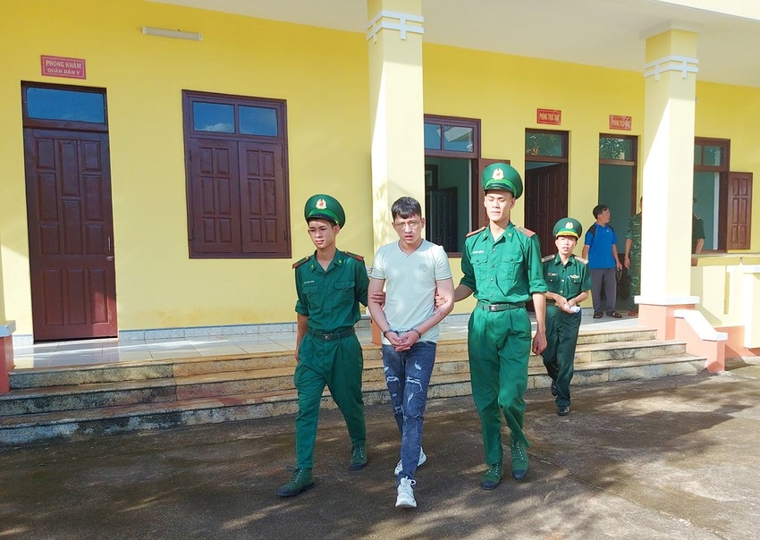 Đối tượng Trần Quang Quyết khai nhận hành vi phạm tội tại Đồn Biên phòng Ia O (Bộ Chỉ huy Bộ đội Biên phòng tỉnh Gia Lai)