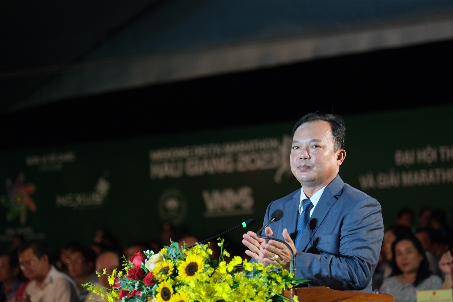 Ông Nguyễn Văn Hoà, Phó Chủ tịch UBND tỉnh Hậu Giang phát biểu tại Lễ khai mạc