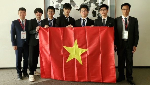 Đội tuyển IPhO 2023 của Việt Nam