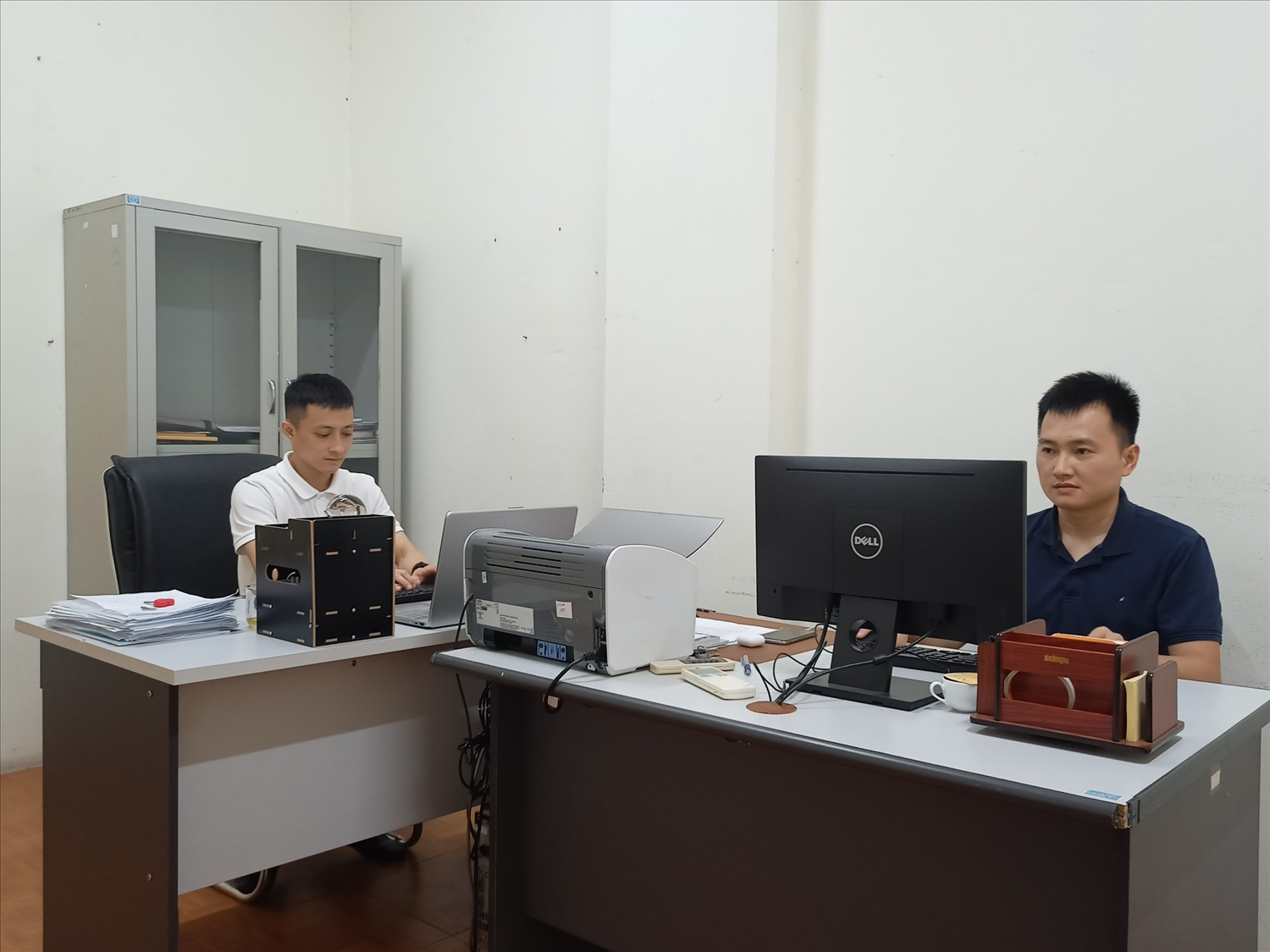 Công chức Ban Dân tộc tỉnh Cao Bằng chú trọng ứng dụng công nghệ thông tin trong thực hiện nhiệm vụ chuyên môn