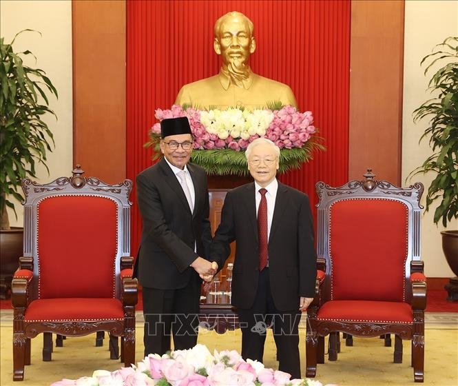 Tổng Bí thư Nguyễn Phú Trọng tiếp Thủ tướng Malaysia Anwar Ibrahim - Ảnh: TTXVN