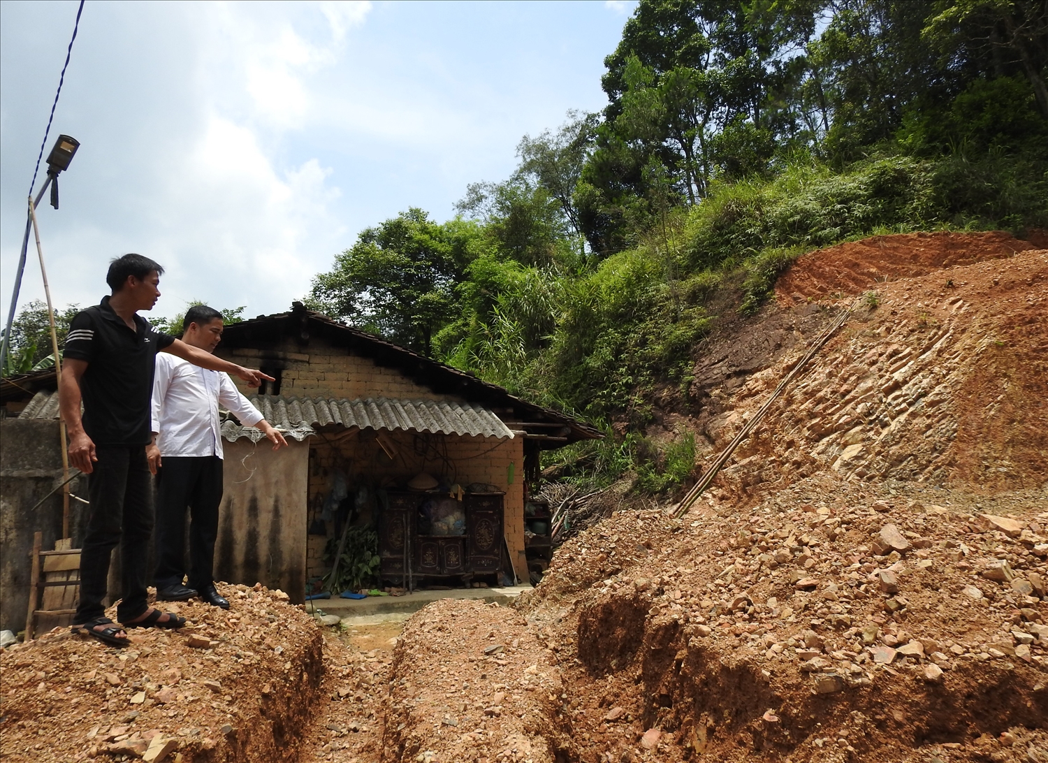 Mục tiêu đến năm 2025 huyện Chi Lăng sẽ giải quyết cơ bản vấn đề đất ở, đất sản xuất cho các hộ thiếu đất, hoàn thành cơ bản công tác định canh, định cư.