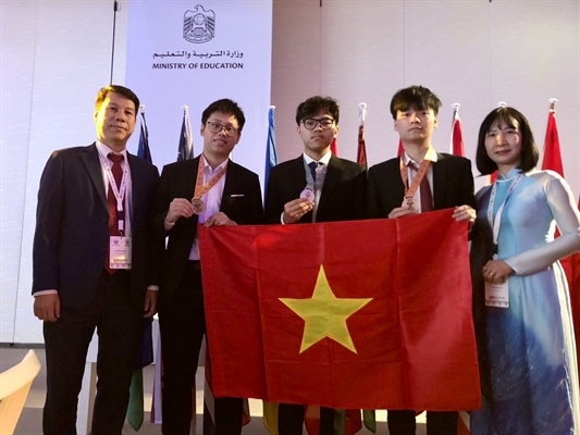 Đội tuyển Việt Nam tham dự Olympic Sinh học quốc tế năm 2023