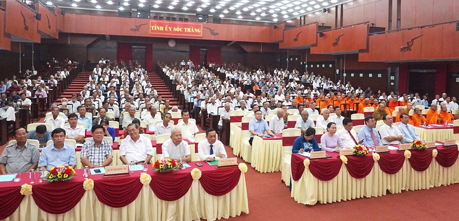 Hơn 450 đại biểu tham dự họp mặt biểu dương, tôn vinh điển hình tiên tiến trong vùng đồng bào DTTS năm 2023 của tỉnh Sóc Trăng 