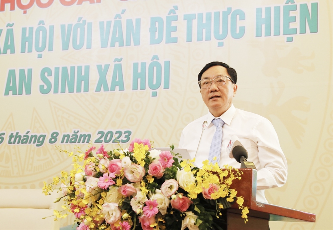 Tổng Giám đốc Ngân hàng CSXH Dương Quyết Thắng phát biểu tại Hội thảo 