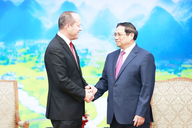 Thủ tướng Phạm Minh Chính tiếp Bộ trưởng Kinh tế và Công nghiệp Israel - Ảnh: VGP/Nhật Bắc