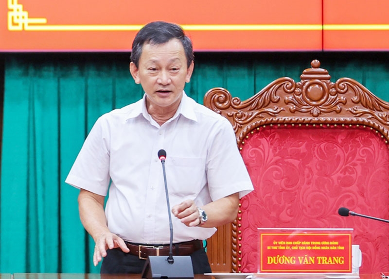 Bí thư Tỉnh ủy Kon Tum Dương Văn Trang phát biểu tại buổi làm việc - Ảnh: VGP/Nhật Bắc