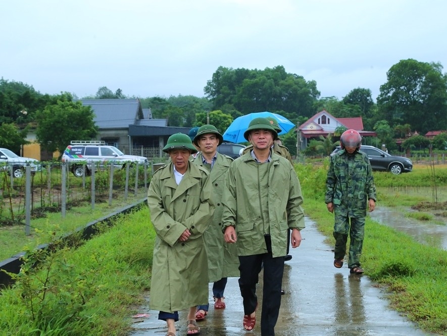 Lãnh đạo tỉnh Thanh Hóa kiểm tra tình hình mưa lụt trên địa bàn (Ảnh Quốc Hương )
