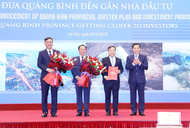 Phó Thủ tướng Lê Minh Khái: Tỉnh Quảng Bình rất quan tâm, tập trung làm tốt, đi đầu trong công tác quy hoạch và là tỉnh thứ 9 trong toàn quốc được Thủ tướng phê duyệt quy hoạch tỉnh. (Ảnh VGP)