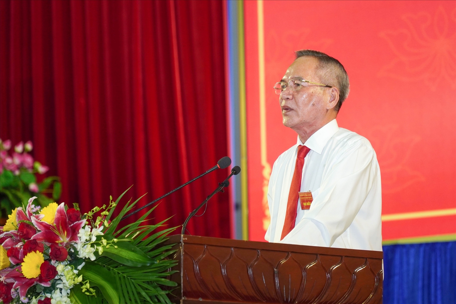 Ông Lữ Văn Hùng, Uỷ viên BCH Trung ương Đảng, Bí thư Tỉnh uỷ Bạc Liêu phát biểu tại Hội nghị 