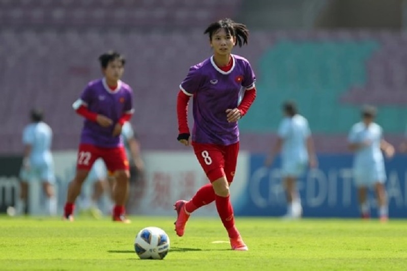Tiền vệ Thuỳ Trang thể hiện sự bền bỉ ở tuổi 34. Ảnh: FIFA.