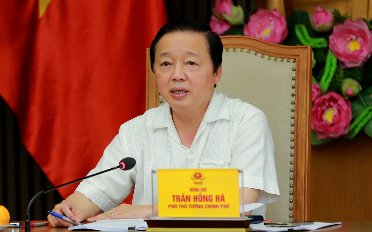 Phó Thủ tướng: Bằng mọi giải pháp phải có vaccine và tiêm cho các cháu sớm nhất có thể - Ảnh: VGP/Minh Khôi