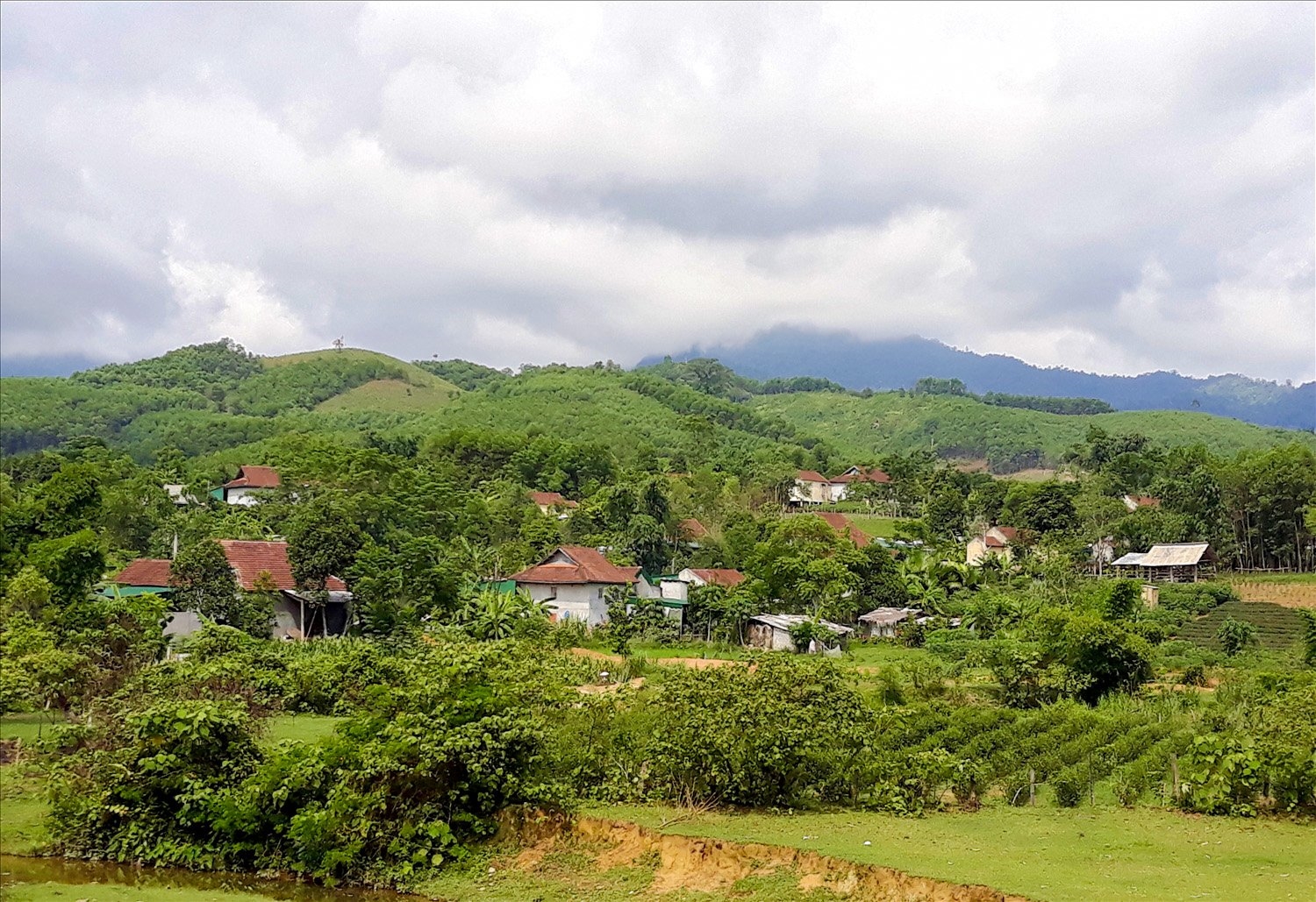 Xã TĐC Ngọc Lâm trên vùng đất Thanh Chương đang ngày càng phát triển nhờ nguồn lực đầu tư, hỗ trợ từ các chương trình, dự án chính sách dân tộc