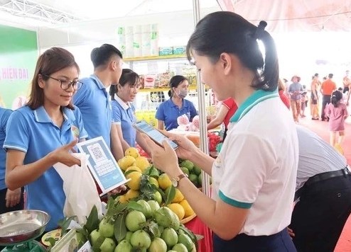 Đối với kinh tế số, tỷ lệ doanh nghiệp nhỏ và vừa ở Bình Phước sử dụng nền tảng số đạt 30%; tỷ lệ doanh nghiệp sử dụng hợp đồng điện tử đạt 60%. 
