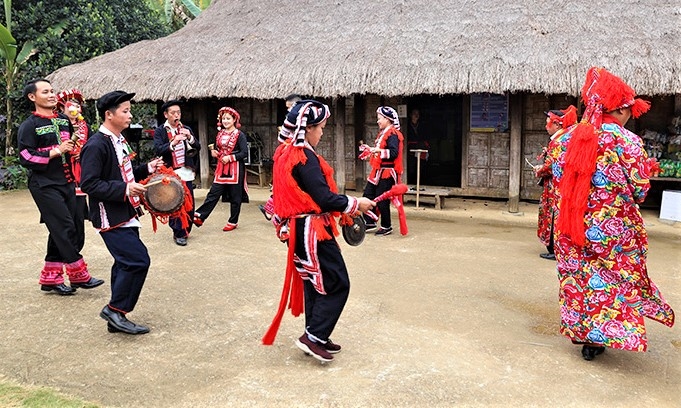 (Ảnh) Đặc sắc Lễ hội cầu mùa của người Dao đỏ tại tỉnh Hà Giang 7