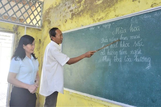 Lớp học đặc biệt ở xã Nguyễn Việt Khái, huyện Phú Tân