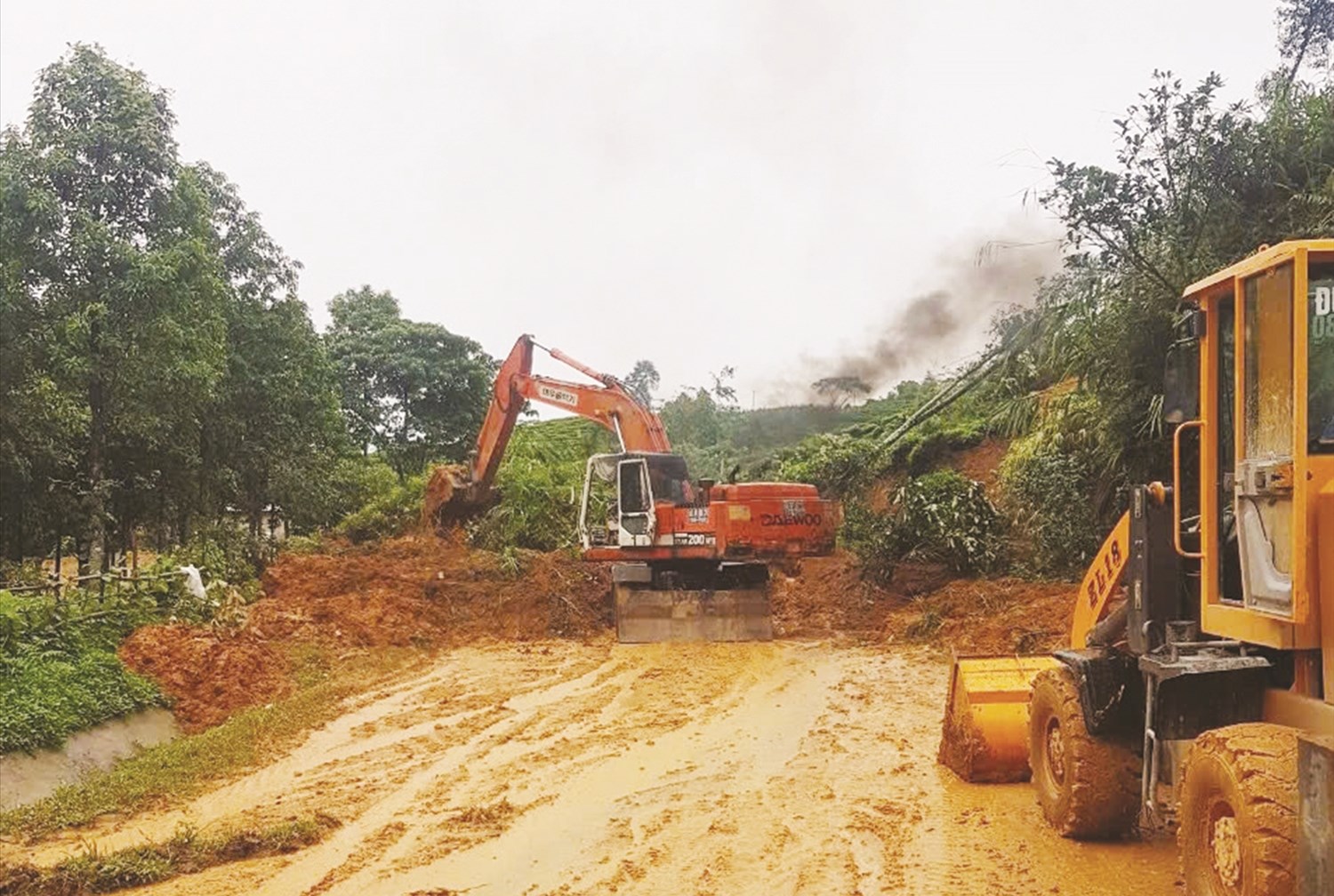 Khắc phục sạt lở để thông tuyến giao thông lên địa bàn các huyện Bảo Lạc, Bảo Lâm và Nguyên Bình, tỉnh Cao Bằng