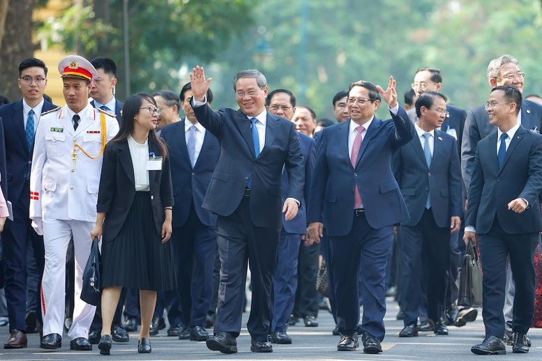 Thủ tướng Phạm Minh Chính chủ trì Lễ đón chính thức Thủ tướng Trung Quốc Lý Cường 9