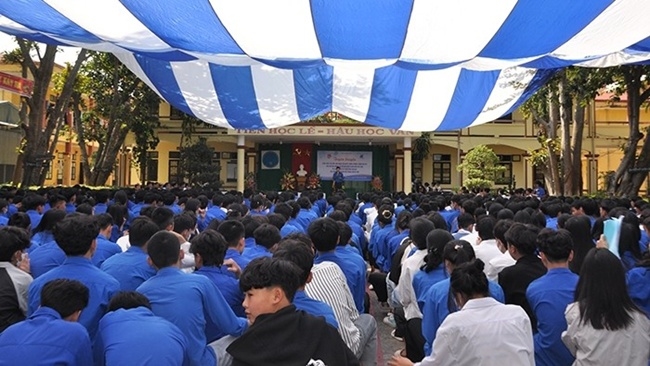 Tuyên truyền giảm thiểu tảo hôn, hôn nhân cận huyết thống và phòng, chống ma túy trong thanh niên huyện Mường Lát