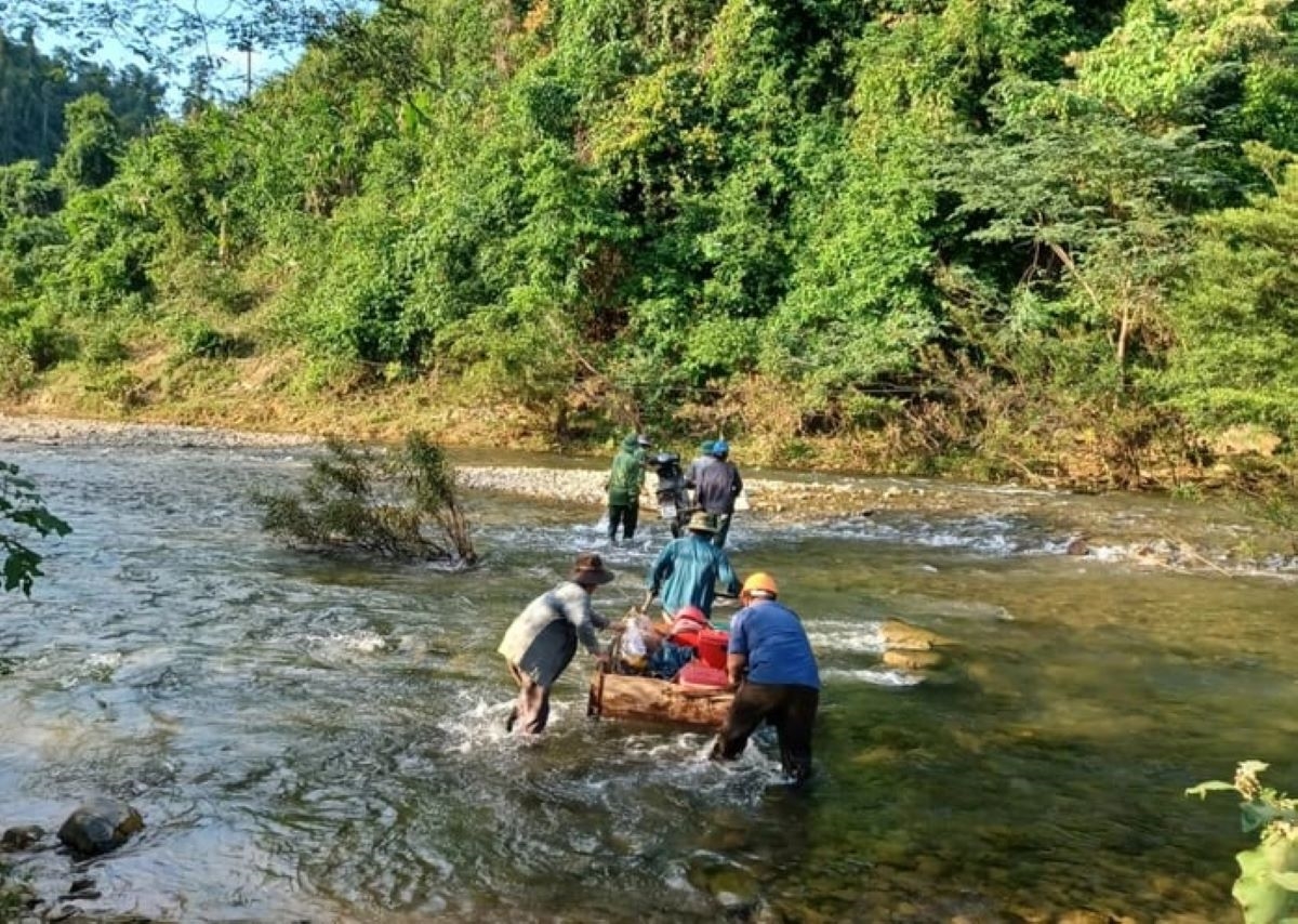  Cầu Hà Lẹc, “mở lối” thoát nghèo vùng biên