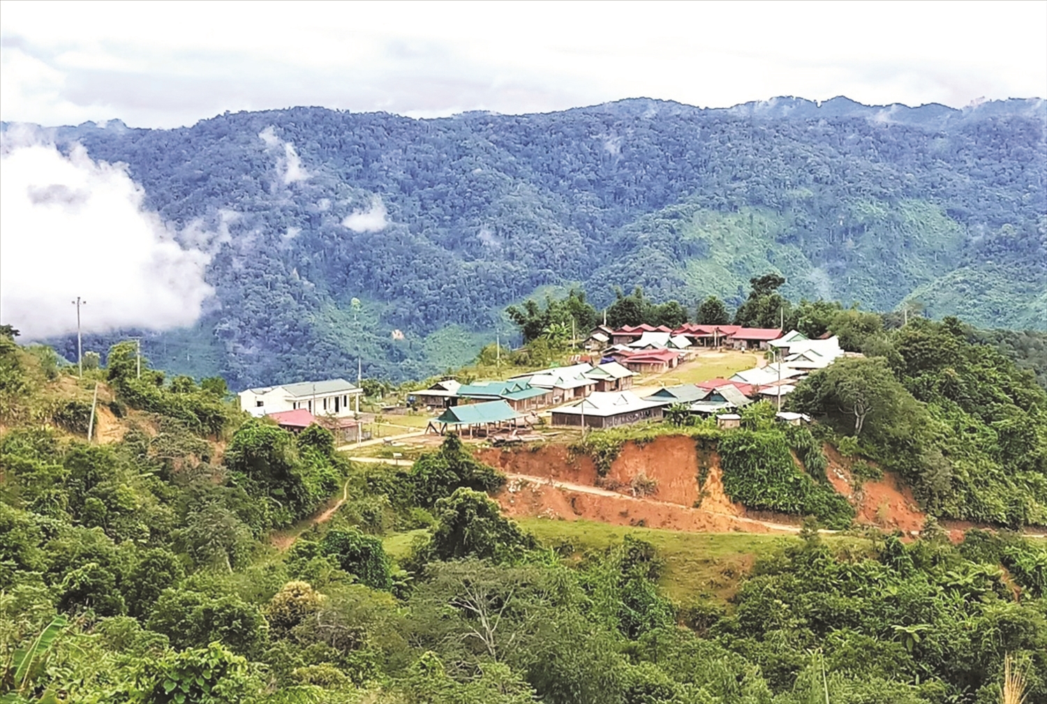 Kể từ ngày 01/12/2024 sẽ không còn khái niệm “Vùng dân tộc thiểu số” mà sẽ được thay thế thành “Vùng đồng bào dân tộc thiểu số” với ý nghĩa cụ thể hơn. Ảnh minh họa