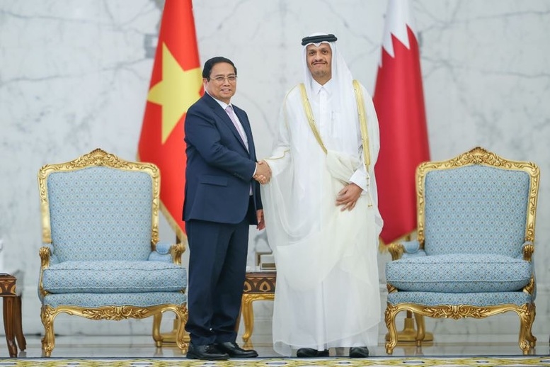 Thủ tướng Qatar Sheikh Mohamed bin Abdurahman Al Thani hoan nghênh và khẳng định chuyến thăm chính thức Qatar của Thủ tướng Phạm Minh Chính là dấu mốc quan trọng, tạo xung lực thúc đẩy quan hệ hữu nghị và hợp tác nhiều mặt giữa hai nước phát triển lên một giai đoạn mới sâu rộng hơn - Ảnh: VGP/Nhật Bắc