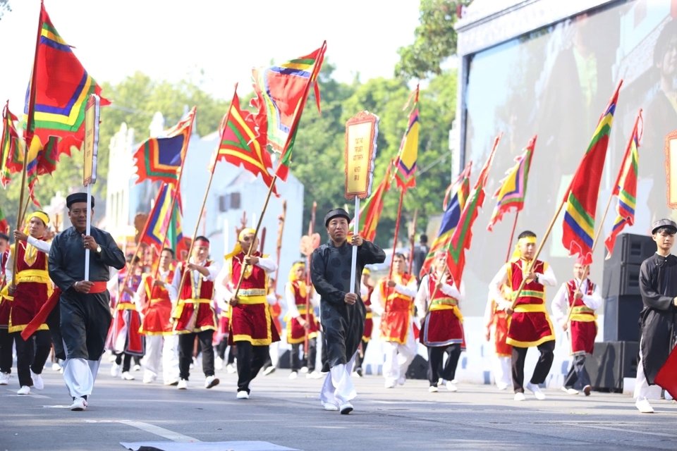 (Tin tổng hợp) Tái hiện các lễ hội truyền thống đặc sắc của Thủ đô tại hồ Hoàn Kiếm