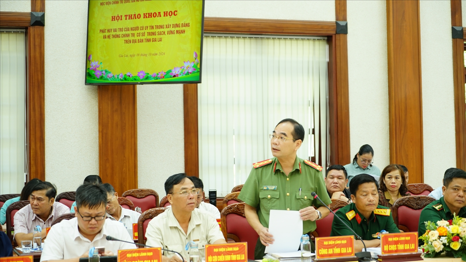 Đại tá Phạm Hữu Trường, Phó Giám đốc Công an tỉnh Gia Lai phát biểu tại Hội thảo