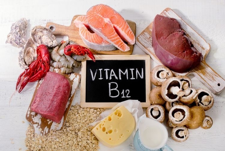 Nội tạng động vật, như gan của gà, bò, lợn, cừu, cũng là nguồn giàu vitamin B12.