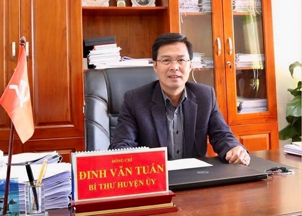 Ông Đinh Văn Tuấn, Bí thư Huyện uỷ huyện Di Linh.