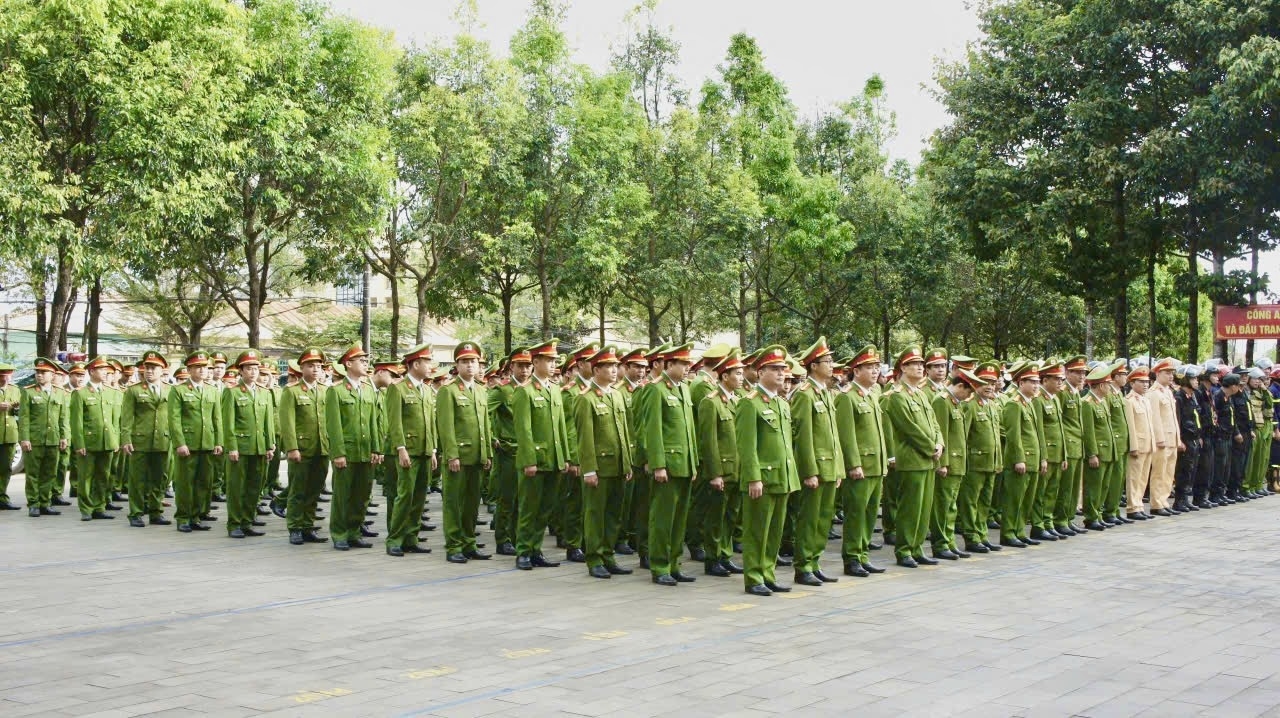 Lực lượng Công an tỉnh Gia Lai tham gia Lễ ra quân trấn áp tội phạm