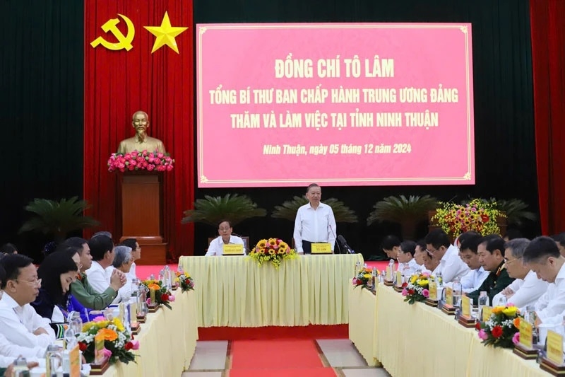 Tổng Bí thư Tô Lâm và Đoàn công tác của Trung ương làm việc với Ban Thường vụ Tỉnh ủy Ninh Thuận