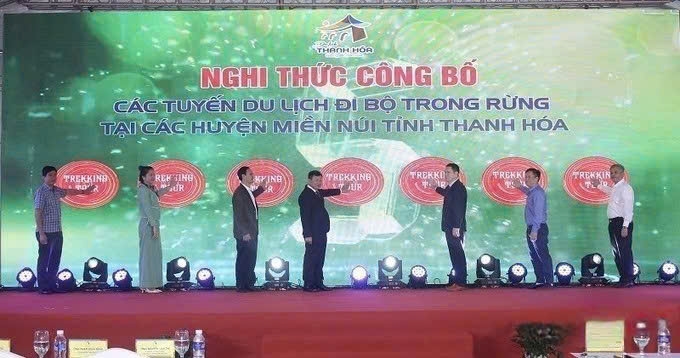 Khai trương các tuyến du lịch đi bộ trong rừng tại các huyện miền núi Thanh Hoá. Ảnh: Internet