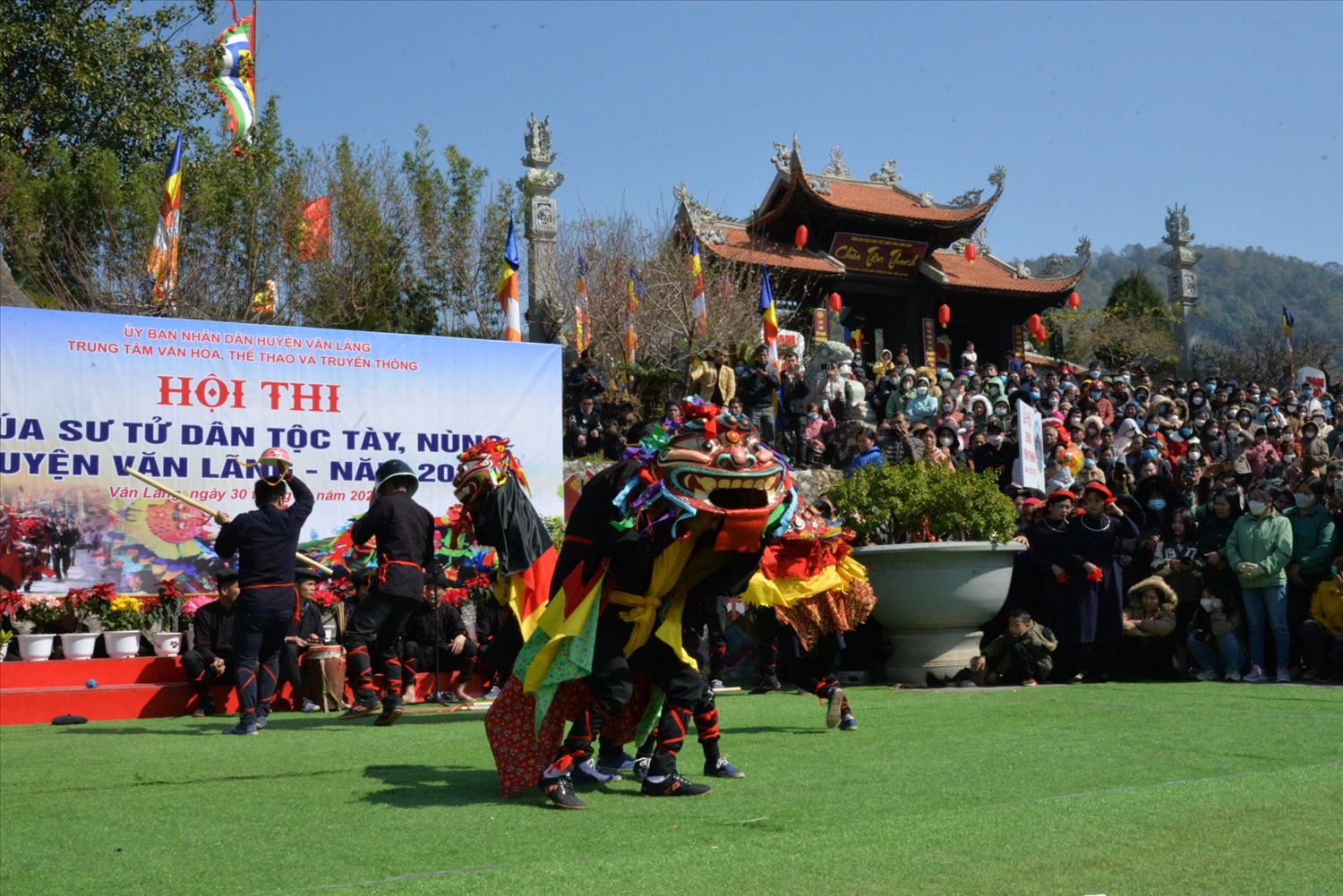 Lượng khách du lịch đến Lạng Sơn trong dịp Tết Nguyên đán Giáp Thìn tăng do ngành du lịch tỉnh đã tổ chức tốt các chuỗi hoạt động văn hóa, du lịch trong dịp trước, trong và sau tết 