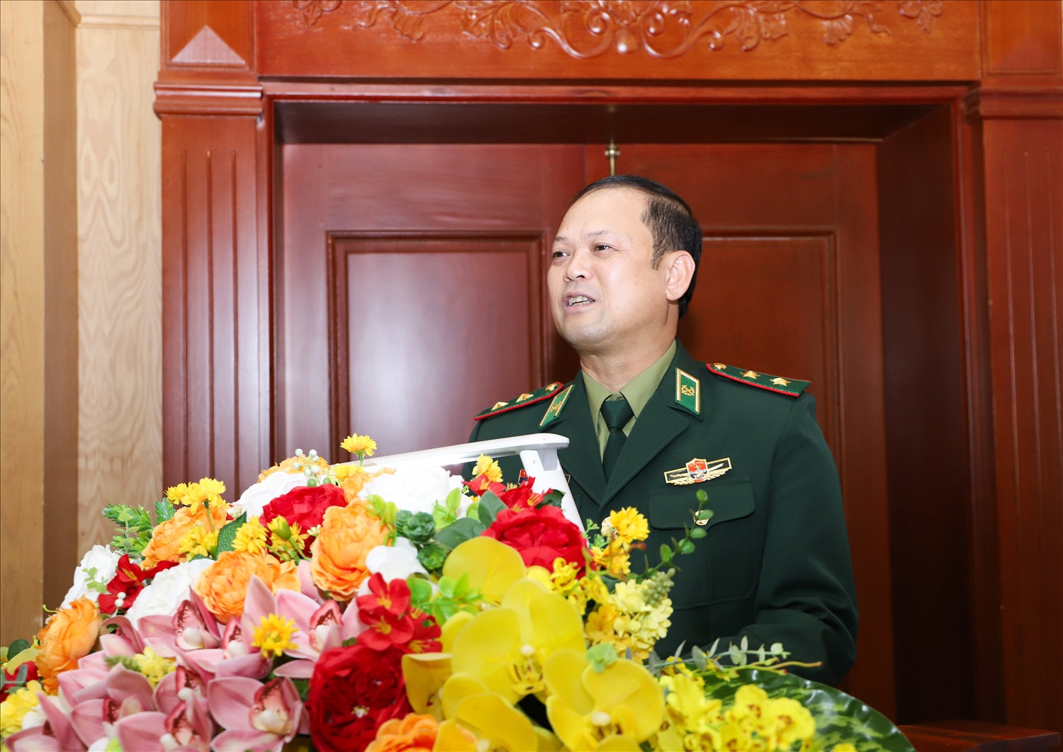 Trung tướng Nguyễn Anh Tuấn, Chính ủy Bộ đội Biên phòng phát biểu tại buổi gặp mặt