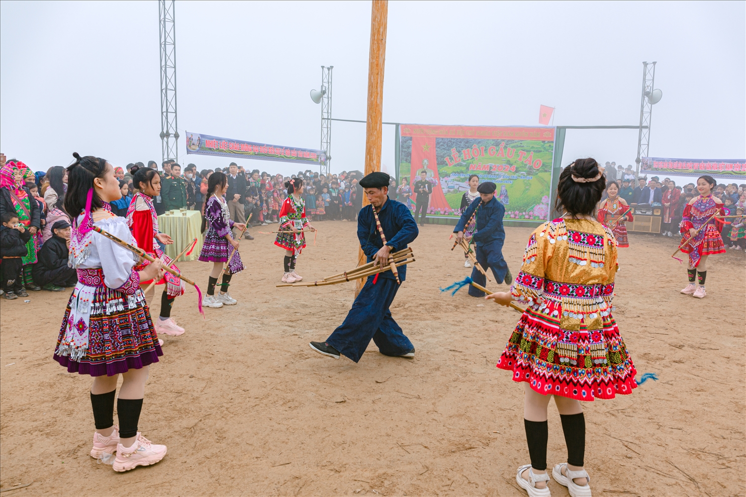 Lễ hội Gầu Tào của đồng bào dân tộc Mông tỉnh Hà Giang