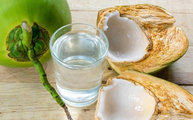(Tổng hợp) Lợi ích tuyệt vời của nước dừa đối với sức khỏe mà bạn nên biết 5