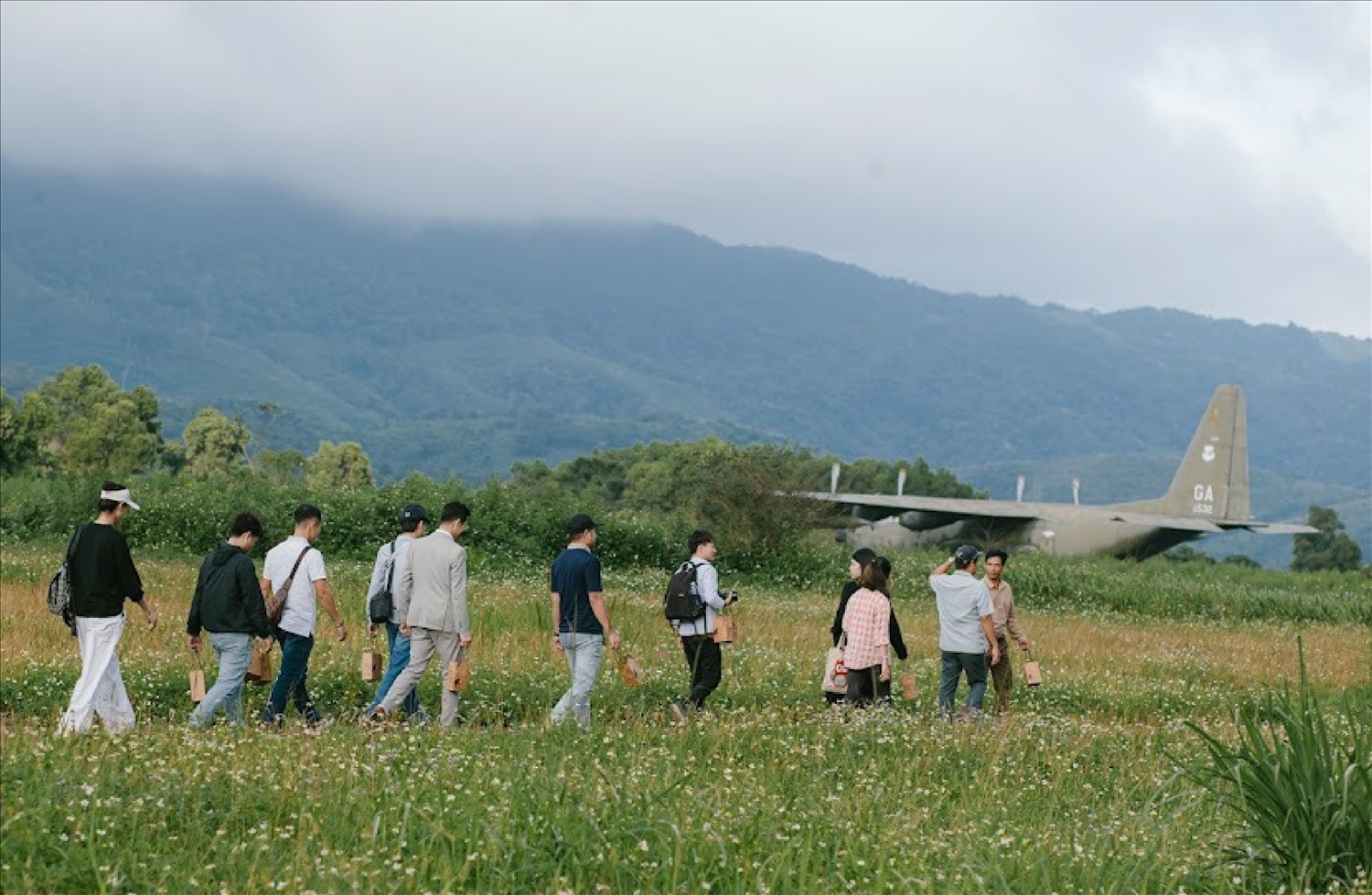  Du khách trải nghiệm du lịch nông nghiệp tại Hướng Hóa. 