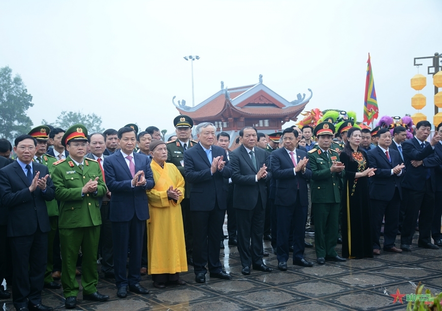Các đại biểu tham dự Lễ hội kỷ niệm 140 năm khởi nghĩa Yên Thế