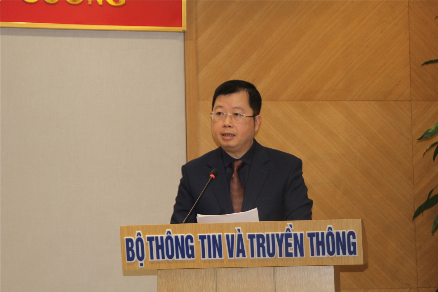 Thứ trưởng Bộ Thông tin và Truyền thông Nguyễn Thanh Lâm phát biểu tại buổi phát động