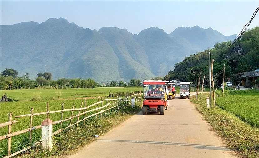  Việt Nam đang hướng đến chuyển đổi xanh để phát triển du lịch bền vững
