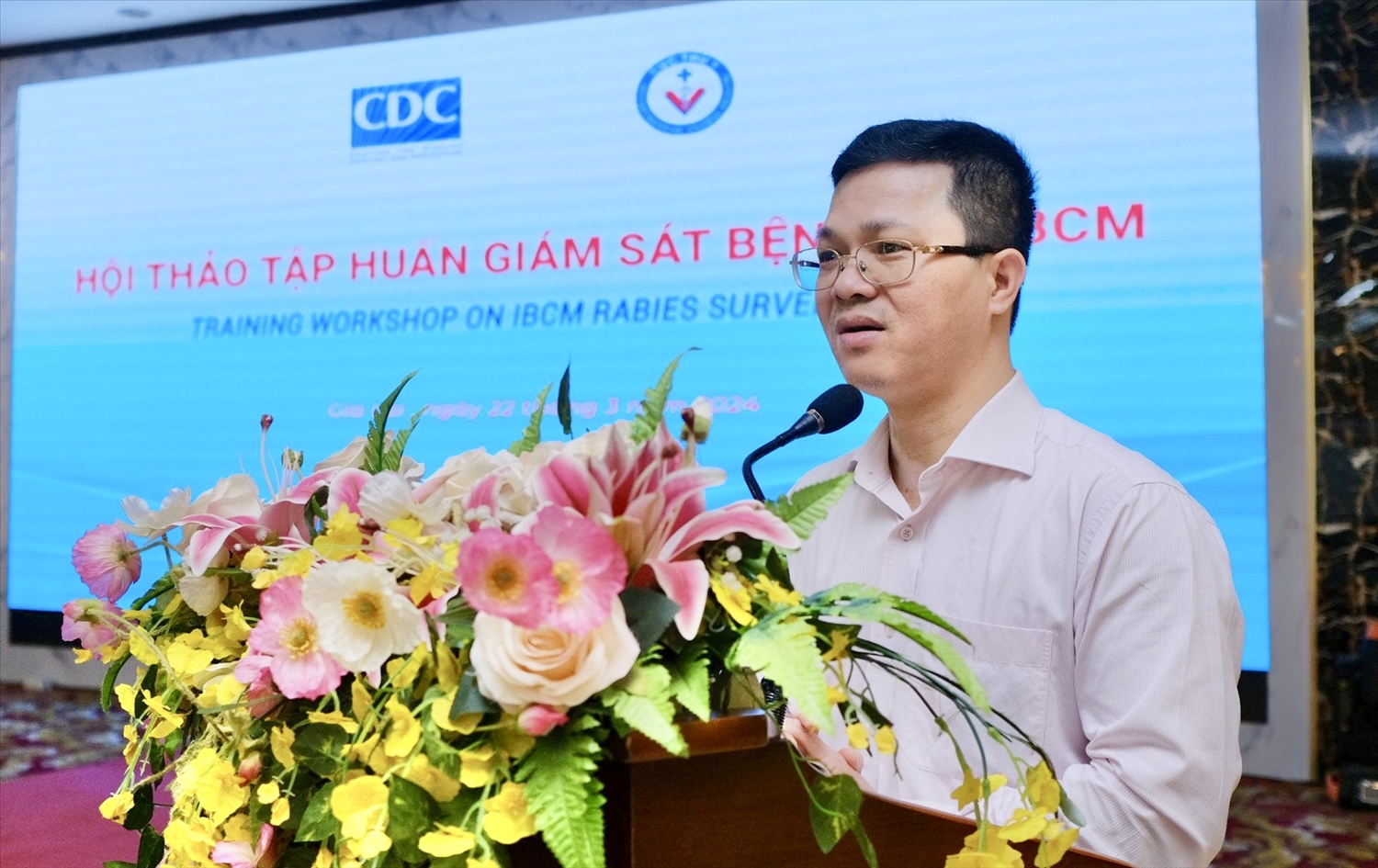 Ông Nguyễn Văn Long, Cục trưởng Cục Thú y, Bộ Nông nghiệp và Phát triển nông thôn phát biểu tại hội thảo tập huấn (Ảnh: Tấn Lực)