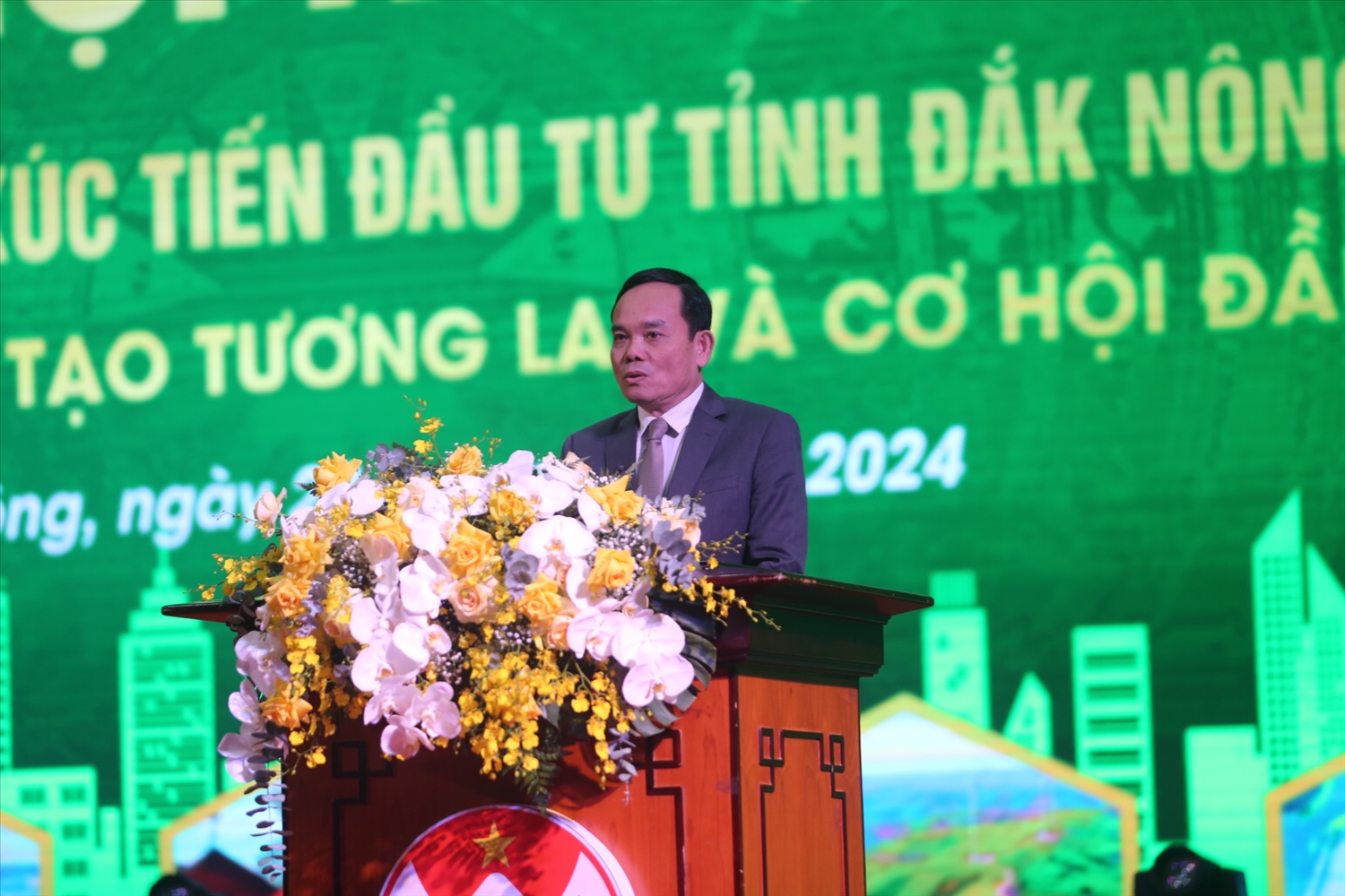 Phó Thủ tướng Chính Phủ Trần Lưu Quang phát biểu tại hội nghị