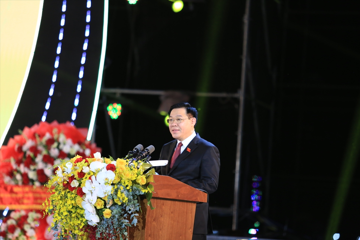 Chủ tịch Quốc hội Vương Đình Huệ phát biểu tại buổi lễ
