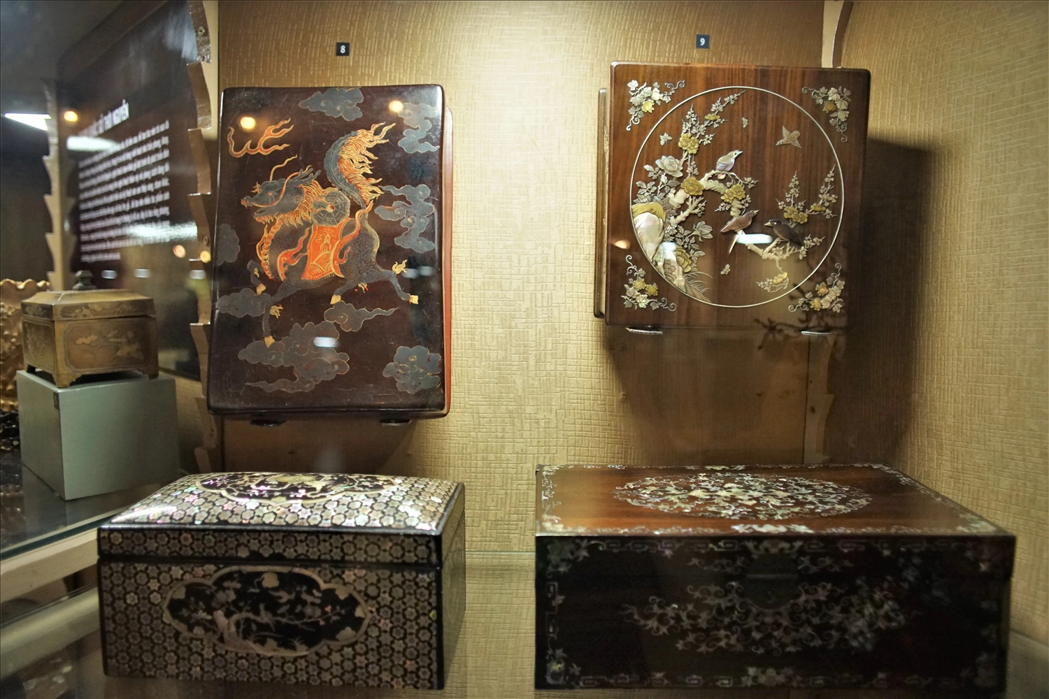 Những hiện vật chạm khắc gỗ Thời triều Nguyễn 