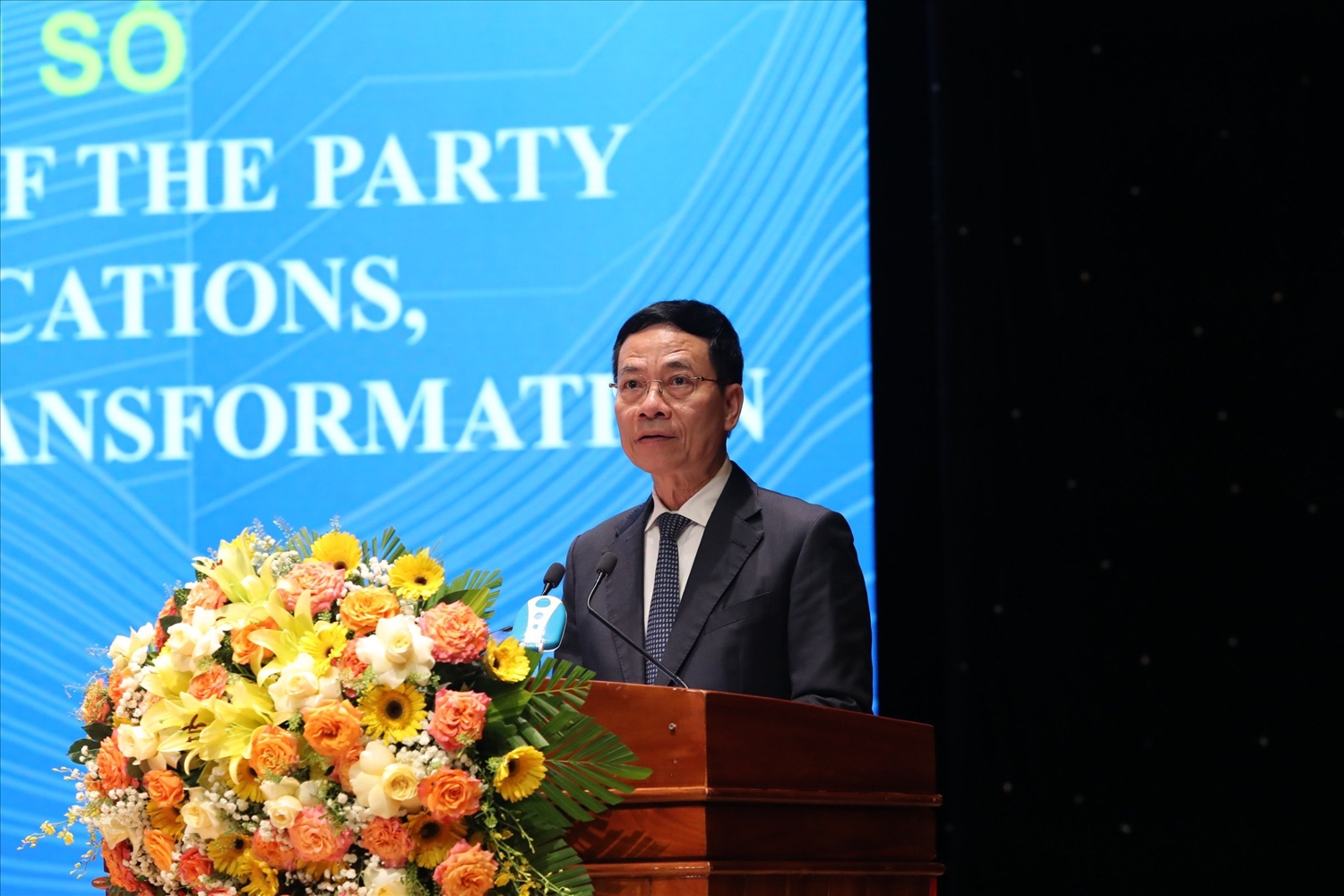 Ông Nguyễn Mạnh Hùng, Bộ trưởng Bộ Thông tin và Truyền thông phát biểu tại Hội nghị