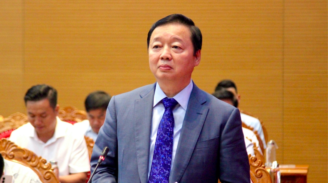 Phó Thủ tướng Chính phủ Trần Hồng Hà phát biểu tại buổi làm việc