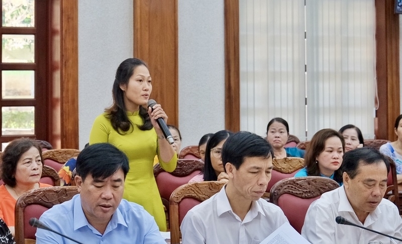 Phụ nữ Gia Lai đặt câu hỏi với lãnh đạo tỉnh tại buổi đối thoại