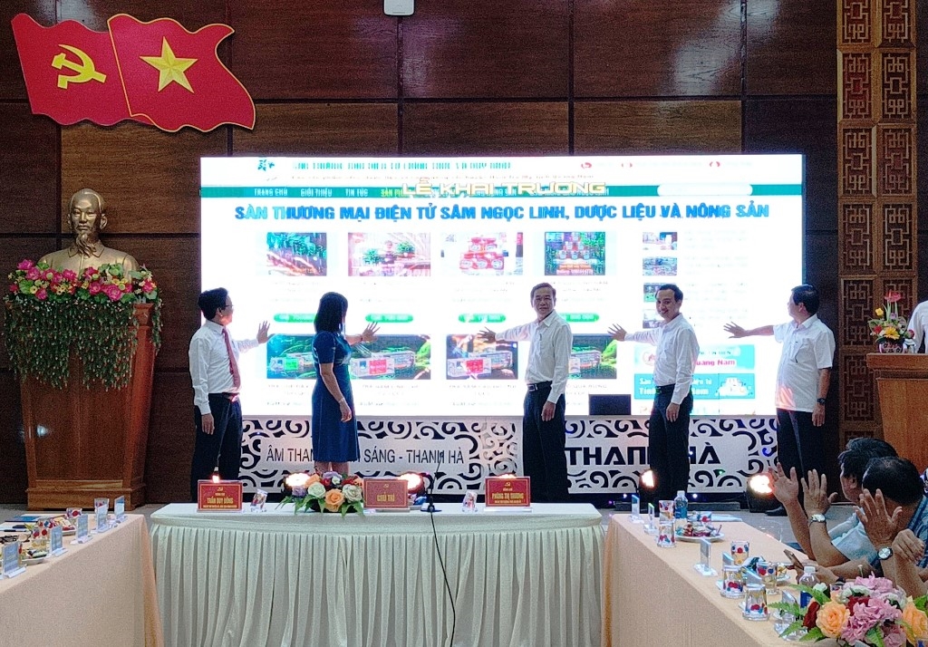 Khai trương và đưa vào hoạt động Sàn Thương mại điện tử Sâm Ngọc Linh, dược liệu và hàng nông sản huyện Nam Trà My